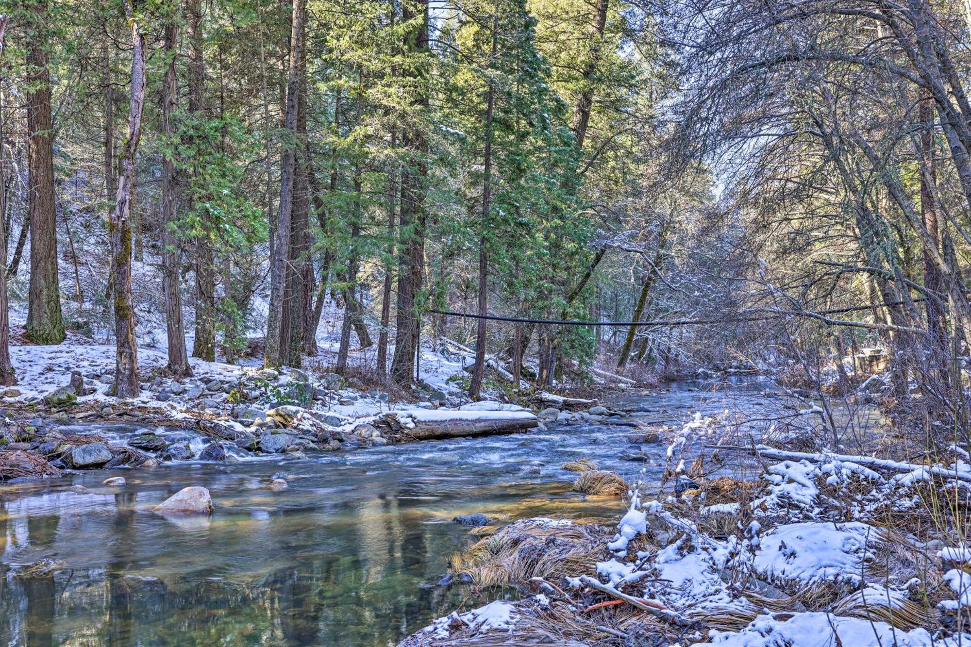 Riverfront Home Near Yosemite National Park! โกรฟแลนด์ ภายนอก รูปภาพ