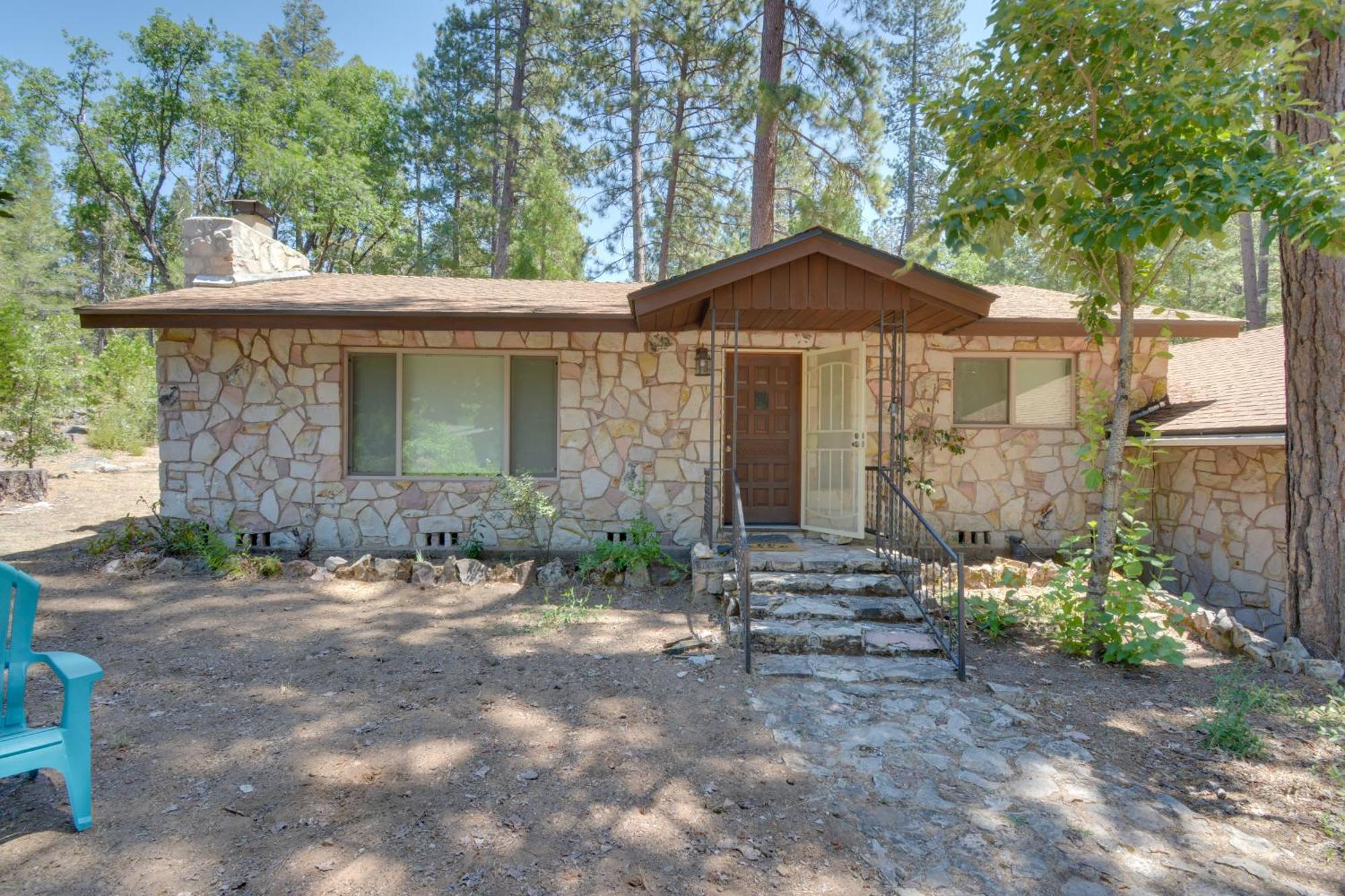 Riverfront Home Near Yosemite National Park! โกรฟแลนด์ ภายนอก รูปภาพ